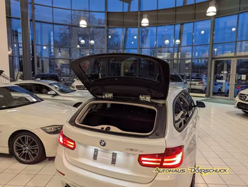 BMW 320d Touring Modern Line*SPORT-AUT*NAVI*XENON Vorschaubild 9
