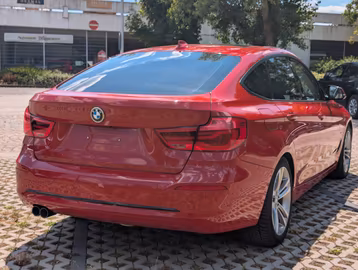 BMW 330d GT Sport Line PANO. HUD. ACC. AHK. SHZ Vorschaubild 7