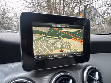 Mercedes-Benz CLA 250 Coupé AMG-STYLING KAMERA MEMORY NAVI Vorschaubild 16