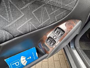 Mercedes-Benz C 180 KOMPRESSOR ELEGANCE AUT. PDC. KLIMA Vorschaubild 5