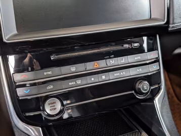 Jaguar XE 25t R-Sport AWD KAMERA Sitzheiz. PANORAMA Vorschaubild 18