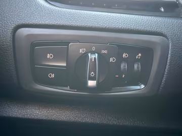 BMW 218i Active Tourer Advantage *NAVI*SHZ*PDC*AUTOM Vorschaubild 20