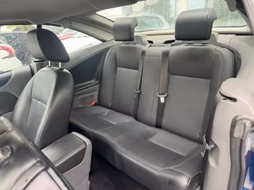 Ford Focus CC Titanium 2.0. SHZ. XENON. KEYLESS Vorschaubild 9