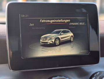 Mercedes-Benz GLA 220 d 4Matic Urban*LEDER*PANORAMA*NAVI Vorschaubild 14