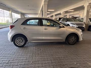 Kia Rio 1.0 TGDI Urban Ed. KAMERA. TEMPO. BT. LED Vorschaubild 8