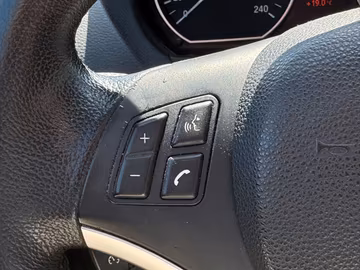 BMW 118i Advantage AUTOM. SHZ. PDC. TEMPOMAT Vorschaubild 17