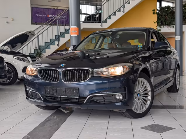 BMW 320d xDrive GT Luxury. AHK. NAVI. PDC. 4x4 Baujahr 2015 (190.087 km, Diesel, 184 PS) - Gebrauchtwagen bei Autohaus Dörrschuck Mainz