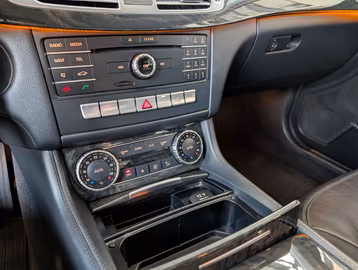 Mercedes-Benz CLS 220 d Coupé *LEDER*NAVI*LED*9G*SPORTPAKET* Vorschaubild 23