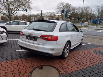 Audi A4 Avant 2.0 TDI quattro PANO. NAVI. SHZ. 19 Vorschaubild 5