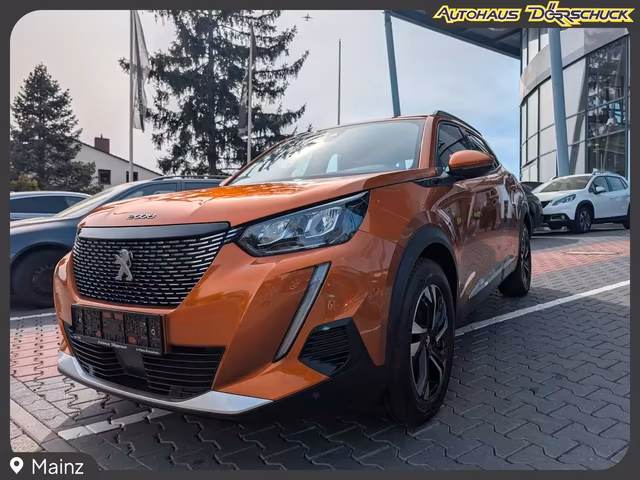 Peugeot 2008 Allure 1.Hand. NAVI. Kamera. Automatik Baujahr 2020 (109.604 km, Benzin, 131 PS) - Gebrauchtwagen bei Autohaus Dörrschuck Mainz