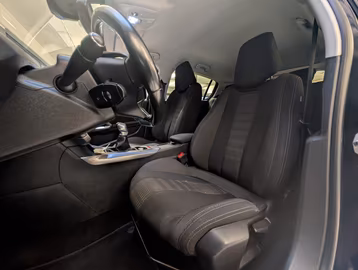 Peugeot 308 Allure *NAVI*LED*PDC V+H*KLIMAAUTO*KEYLESS* Vorschaubild 5