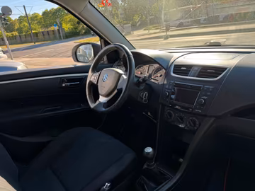 Suzuki Swift 1.2 Club 1.Hand. SHZ. BT. KEYLESS Vorschaubild 11