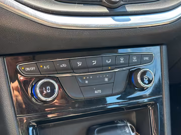 Opel Astra Sports Tourer Elegance NAVI. LED. Kamera Vorschaubild 15