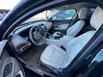 Jaguar XE Vorschaubild 5