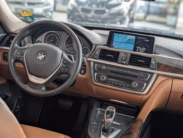 BMW 320d xDrive GT Luxury. AHK. NAVI. PDC. 4x4 Vorschaubild 33