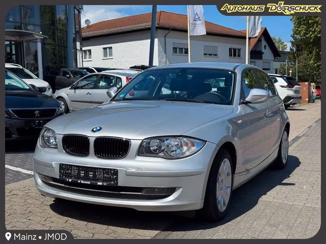 BMW 118i Advantage AUTOM. SHZ. PDC. TEMPOMAT Baujahr 2011 (191.800 km, Benzin, 143 PS) - Gebrauchtwagen bei Autohaus Dörrschuck Mainz