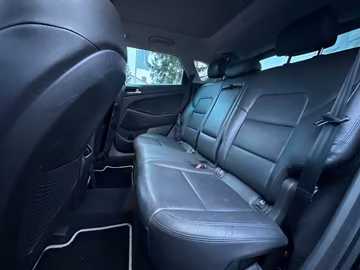 Hyundai Tucson Premium 4WD Automatik Panorama LED Kamera Vorschaubild 5