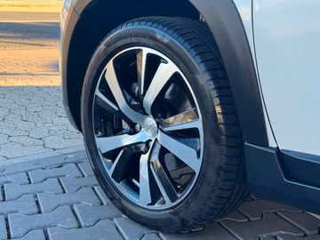 Peugeot 2008 GT-Line Edition NAVI. KAMERA. AUTOM Vorschaubild 14