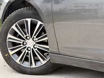 Peugeot 308 Allure Pack EAT8. NAVI. LED. ACC. Kamera Vorschaubild 8