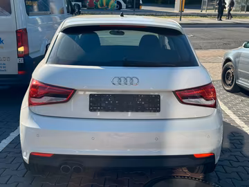 Audi A1 Sportback 1.4 TFSI Sport XENON. SHZ. PDC Vorschaubild 5