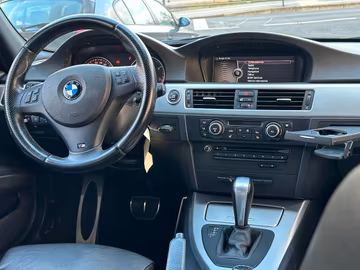 BMW 320d xDrive  Automatik M-Sport Xenon Schiebedach Vorschaubild 10