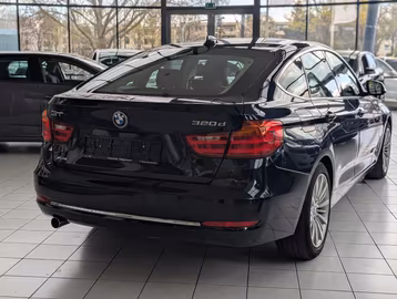 BMW 320d xDrive GT Luxury. AHK. NAVI. PDC. 4x4 Vorschaubild 7