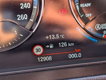 BMW X2 sDrive18i Advantage NAVI. LED. KAMERA. PDC Vorschaubild 23