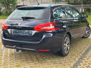Peugeot 308 Allure NAVI. AHK. LED. AUTOMATIK Vorschaubild 5