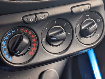 Opel Adam Jam Infinity Klima Bluetooth  49960KM TÜV Vorschaubild 14