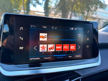 Peugeot 2008 Active Business NAVI. SHZ. PDC. LED Vorschaubild 18