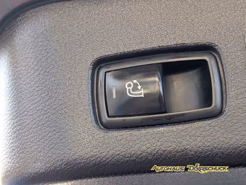 Mercedes-Benz GLE 250 d 4MATIC*PANO*360°*AHK*LED*KEYLESS-GO Vorschaubild 13