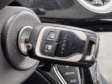 Opel Adam Glam PANO. PDC. CARPLAY. KLIMA Vorschaubild 14