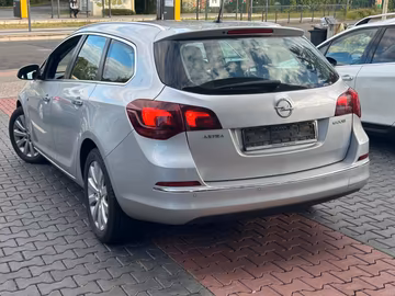 Opel Astra J ST 1.7 CDTi SHZ. XENON. PDC. TEMPOMAT Vorschaubild 5