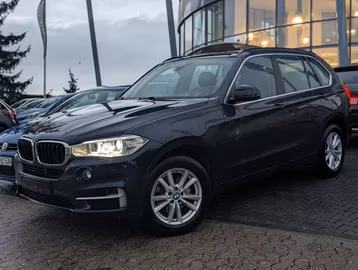 BMW X5 xD 30d LoungePlus *NAVI*Leder*Xenon* Vorschaubild 2