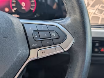 Volkswagen Golf Variant Life 1. Hand. NAVI. Kamera. ACC Vorschaubild 12