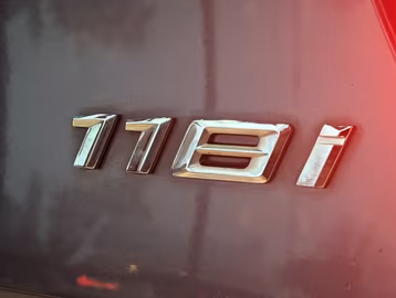 BMW 118i Sport Line *LED*NAVI*SHZ*PDC*AUTOMATIK* Vorschaubild 6