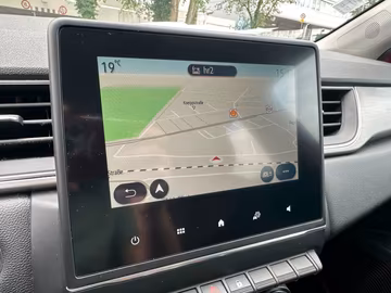 Renault Captur E-TECH Plug-In 160 Intens Vorschaubild 18
