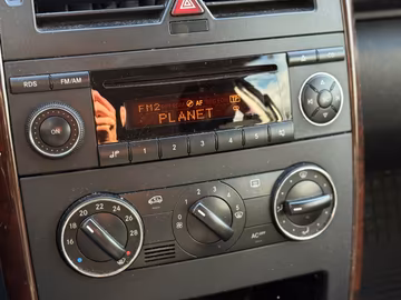 Mercedes-Benz A 150 Klima. Radio. Vorschaubild 16