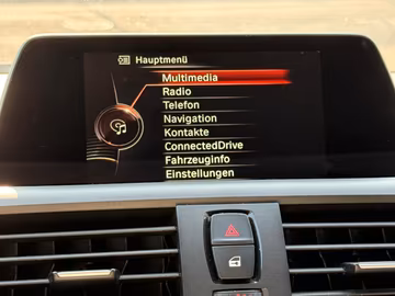 BMW 118i Advantage NAVI. SHZ. PDC. AUTOMATIK Vorschaubild 22