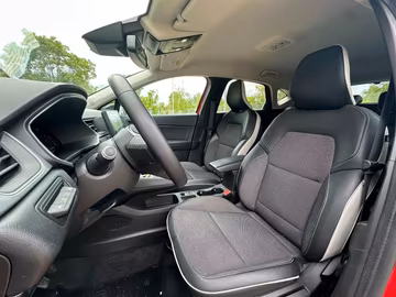 Renault Captur E-TECH Plug-In 160 Intens Vorschaubild 9