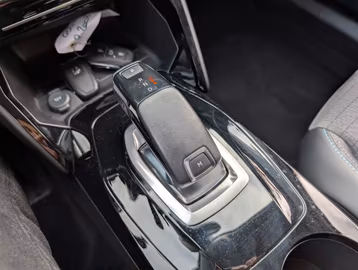 Peugeot 2008 Automatik NAVI. KAMERA. LED. PDC Vorschaubild 13