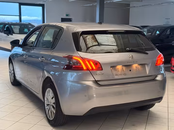 Peugeot 308 1.5 HDI 110 PFLEGEFAHRZEUG SPARSAM Vorschaubild 7