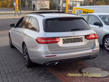 Mercedes-Benz E 200d Avantgarde *HEAD-UP*PANO*360 Vorschaubild 7