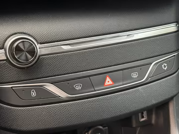 Peugeot 308 SW Allure EAT8. NAVI. Kamera. PDC Vorschaubild 11