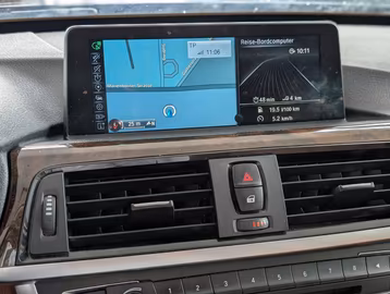 BMW 320d xDrive GT Luxury. AHK. NAVI. PDC. 4x4 Vorschaubild 32