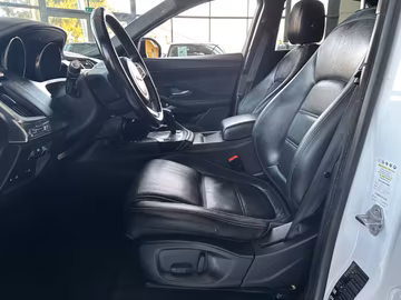 Jaguar E-PACE R-Dynamic S AWD LED 9G Leder PANO Vorschaubild 14