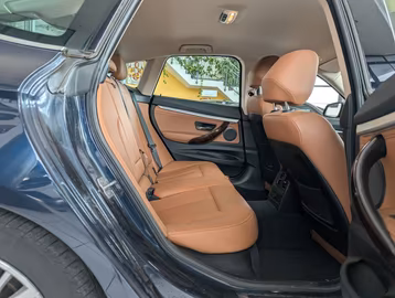 BMW 320d xDrive GT Luxury. AHK. NAVI. PDC. 4x4 Vorschaubild 15