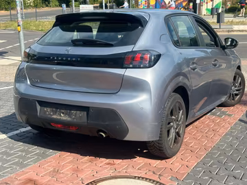 Peugeot 208 Active Business NAVI. LED. PDC. BT Vorschaubild 5