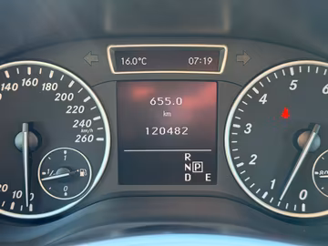 Mercedes-Benz B 180 Sports Tourer 1.Hand. SHZ. PDC. MASSAGE Vorschaubild 20