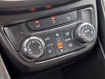 Opel Zafira Tourer Vorschaubild 30